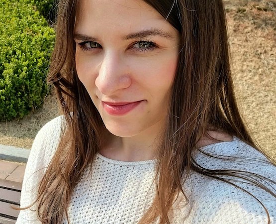 New Adult BookTalk mit Laura Labas - moderiert von @jennysbookclub, © Osiander Vertriebsgesellschaft mbH & Co. KG New Adult BookTalk mit Laura Labas - moderiert von @jennysbookclub, © Osiander Vertriebsgesellschaft mbH & Co. KG