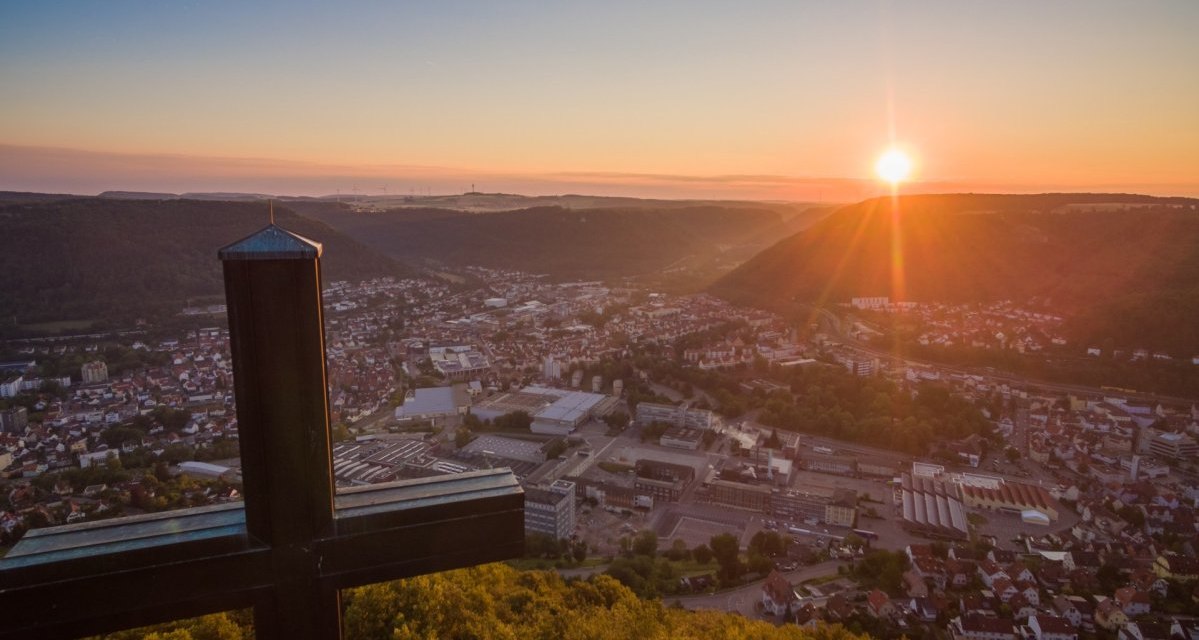 Ostlandkreuz Sonnenuntergang, © Stadt Geislingen an der Steige Ostlandkreuz Sonnenuntergang, © Stadt Geislingen an der Steige