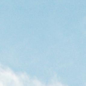 Ein klarer blauer Himmel mit einigen wei&szlig;en Wolken am unteren Rand des Bildes., &copy; Stuttgart-Marketing GmbH, Sarah Schmid