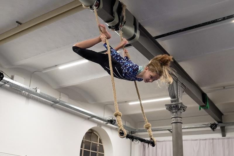 Workshop: Luftakrobatik-Werkstatt für Anfänger und Leicht-Fortgeschrittene von 9-16 Jahren in Ludwigsburg, © Kunstschule Labyrinth