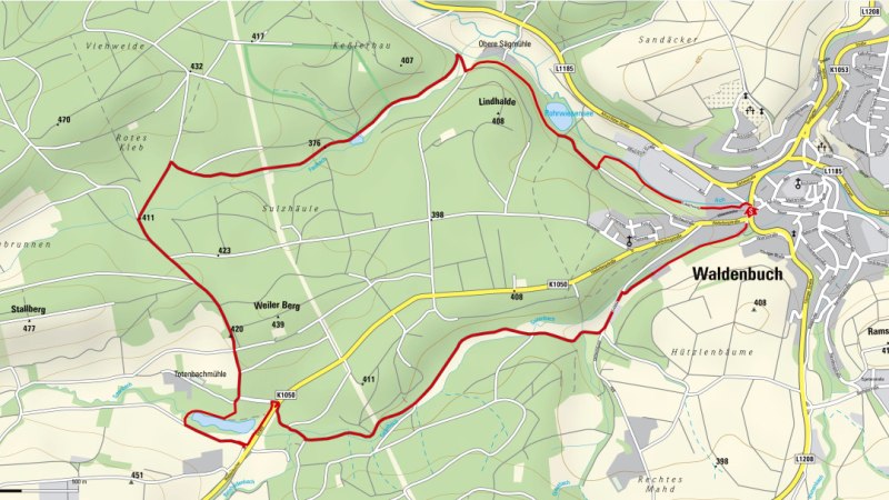 Karte von Waldenbuch mit einer rot markierten Wanderroute durch Wälder und Felder, vorbei an Seen und Hügeln., © Natur.Nah. Schönbuch & Heckengäu Karte von Waldenbuch mit einer rot markierten Wanderroute durch Wälder und Felder, vorbei an Seen und Hügeln., © Natur.Nah. Schönbuch & Heckengäu