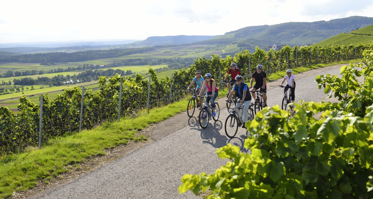 Unterwegs auf dem Stromberg-Murrtal-Radweg, © Kraichgau-Stromberg Tourismus Unterwegs auf dem Stromberg-Murrtal-Radweg, © Kraichgau-Stromberg Tourismus