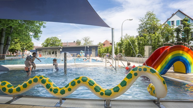 Freibad Stuttgart-Sillenbuch, © Stuttgarter Bäder Freibad Stuttgart-Sillenbuch, © Stuttgarter Bäder