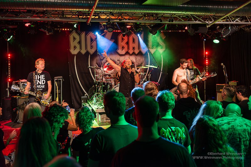 Die AC/DC-Party, © Big Balls Die AC/DC-Party, © Big Balls