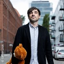 Sebastian Lehmann, © links im Bild