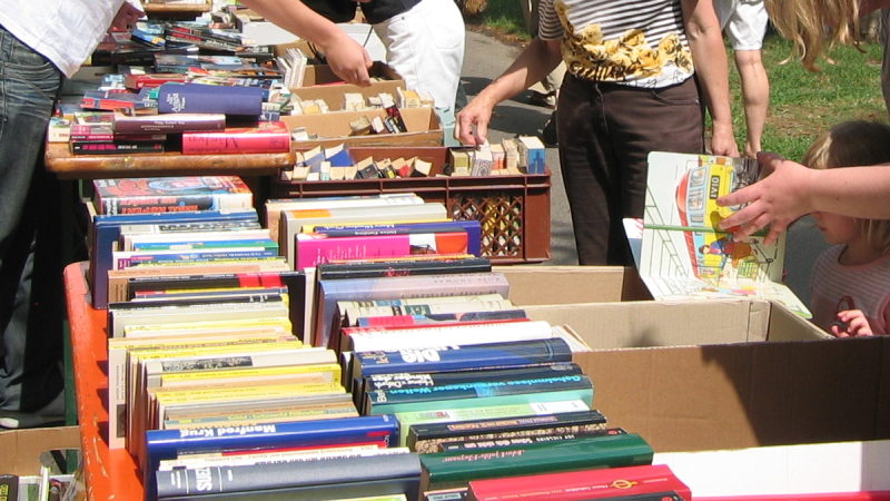 Bücherflohmarkt, © Stadtbücherei Esslingen Bücherflohmarkt, © Stadtbücherei Esslingen