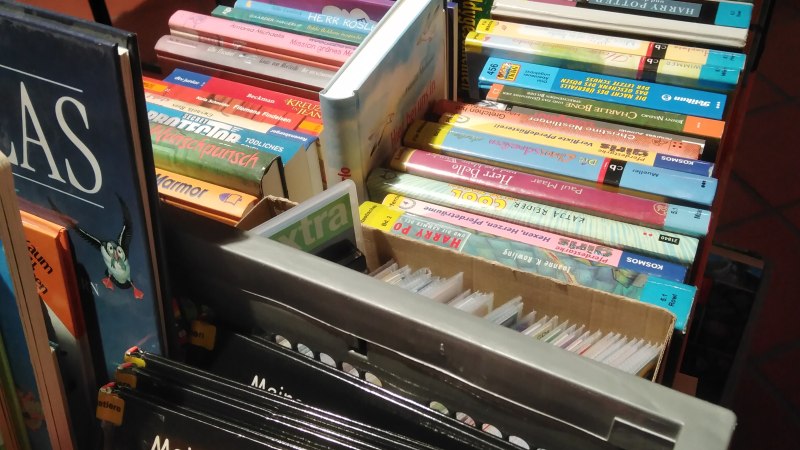 B&uuml;cherflohmarkt in der Stadtb&uuml;cherei