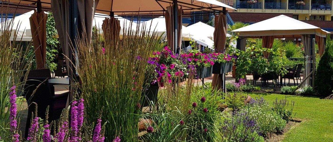 Terrasse Hotel Graf Eberhard, &copy; &copy;hotel-graf-eberhard.de