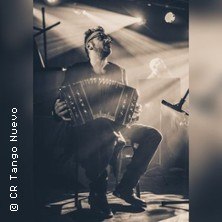 Tango Nuevo, &copy; links im Bild