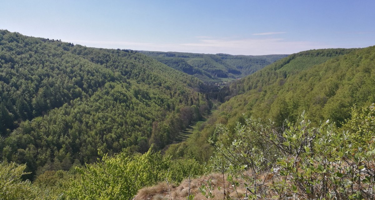 Pause am Lauereckfels mit schöner Aussicht, © Bad Urach Tourismus