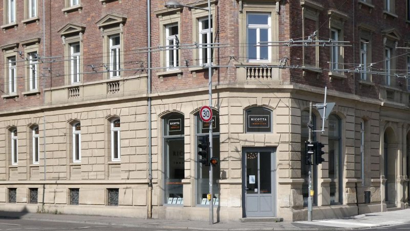 Blick auf eine Straßenfassade eines Kulturdenkmals, © Denkmalschutz