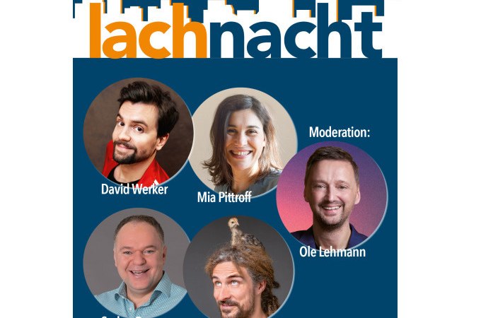 Plakat der 1. Kernender Lachnacht mit Fotos von David Werker, Mia Pittroff, Serhat Dogan, Mago Masin und Moderator Ole Lehmann., &copy; Gemeinde Kernen