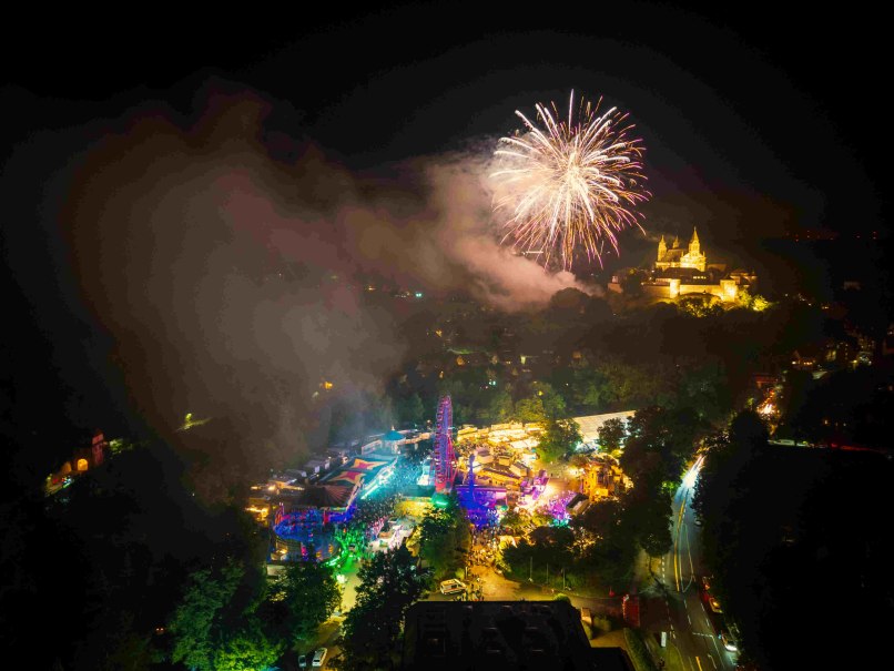 Gro&szlig;es Feuerwerk auf dem Jakobimarkt, &copy; Michael K&uuml;hneisen
