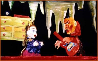 Kasperl und das Geschenk, &copy; (c) Professor Pr&ouml;pstls Puppentheater