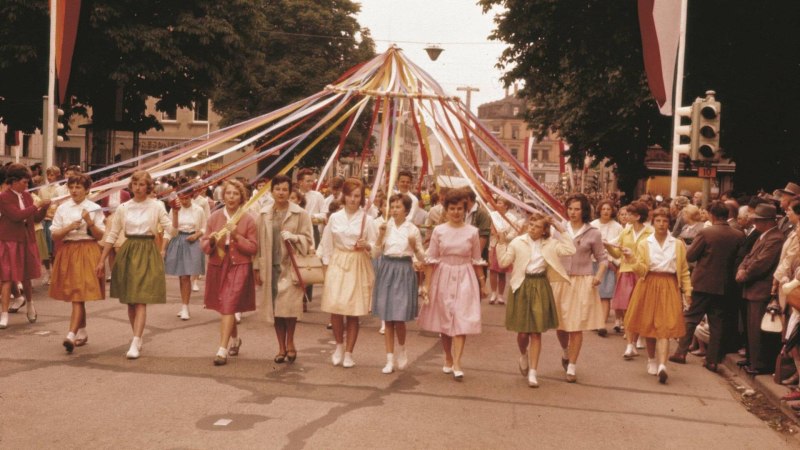 Ausstellung: 375 Jahre Maientag