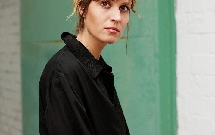 Charlotte Gneuß, © (c) Alena Schmick Charlotte Gneuß, © (c) Alena Schmick
