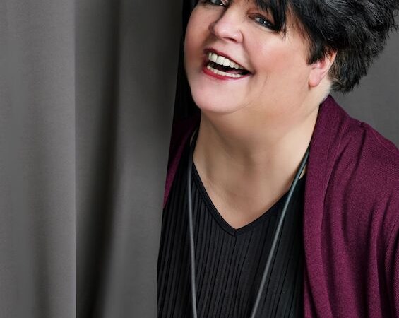 Ingrid K&uuml;hne, &copy; Ingrid K&uuml;hne & agentur ahrens