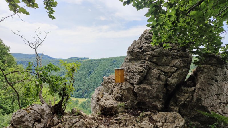Aussicht vom Rauchigen Fels, © Bad Urach Tourismus Aussicht vom Rauchigen Fels, © Bad Urach Tourismus