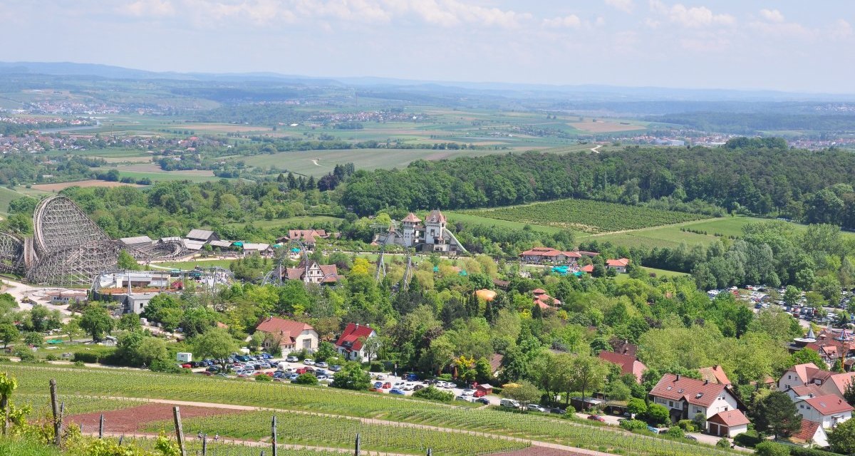 Blick auf den Erlebnispark Tripsdrill, &copy; BM Vogl | Gemeinde Cleebronn