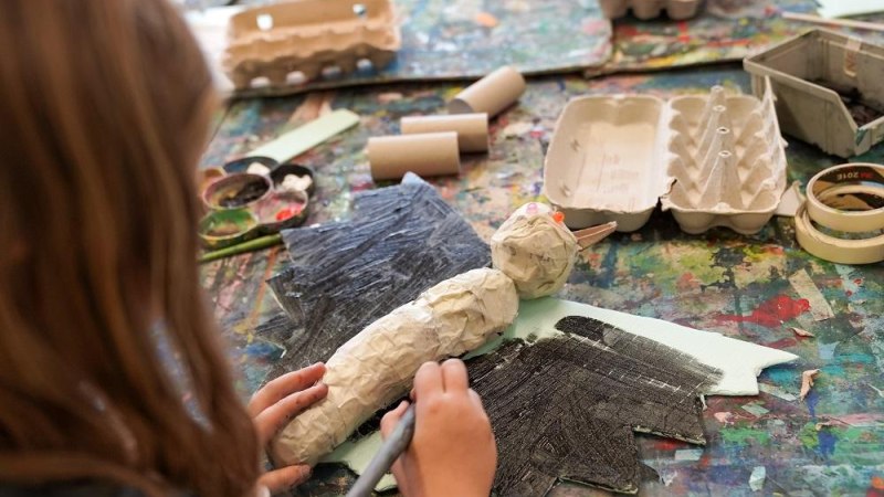 Workshop: Flatter- und Krabbeltiere aus Gips f&uuml;r Kinder ab 7 Jahren in Ludwigsburg, &copy; Kunstschule Labyrinth