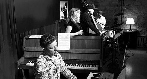 Wein & Jazz ergänzen sich wunderbar, © Stadt Esslingen am Neckar Wein & Jazz ergänzen sich wunderbar, © Stadt Esslingen am Neckar
