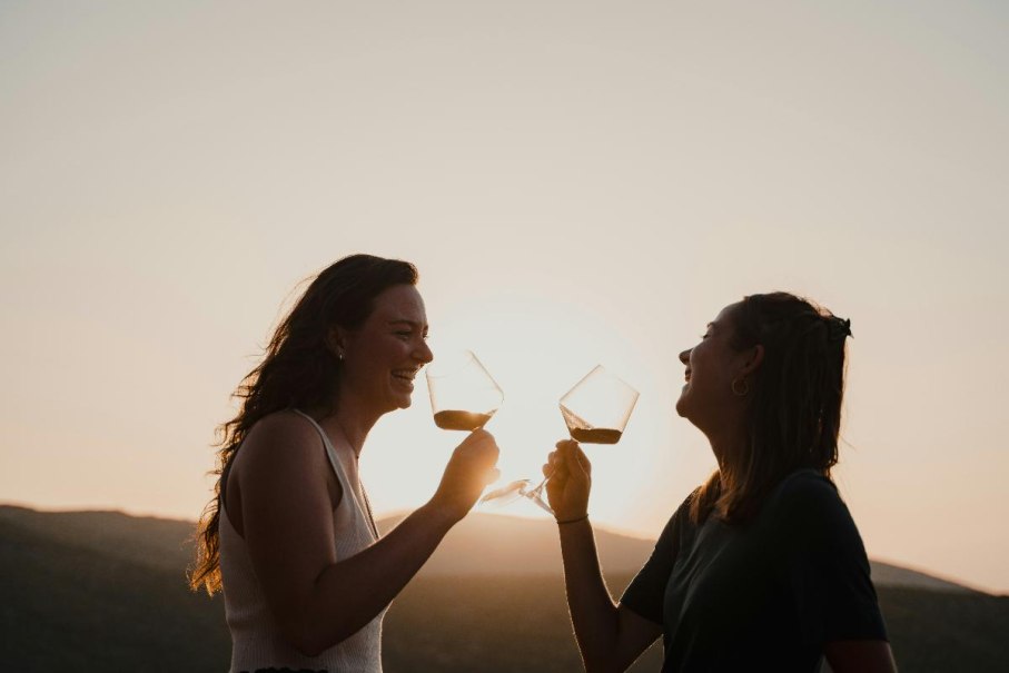 SUN.DOWNER, &copy; &copy; Michiel Annaert - Unsplash Lizenz