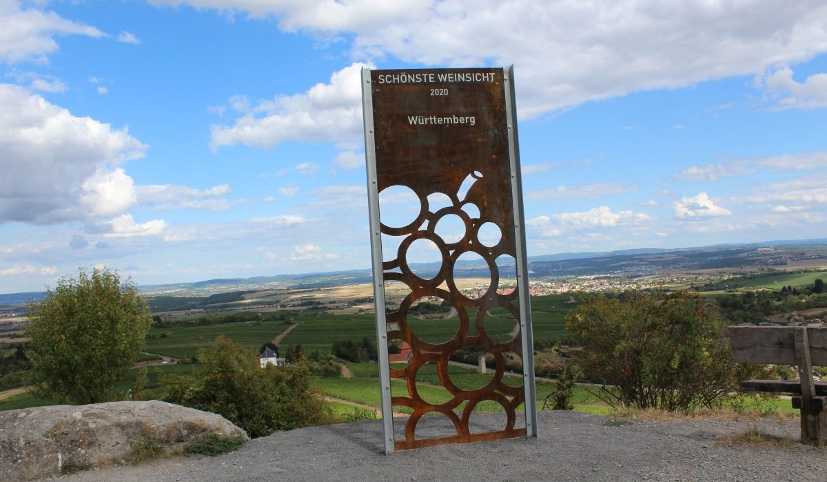 Sch&ouml;nste Weinsicht W&uuml;rttemberg - am Michaelsberg Cleebronn | HeilbronnerLand, &copy; Weing&auml;rtner Cleebronn-G&uuml;glingen