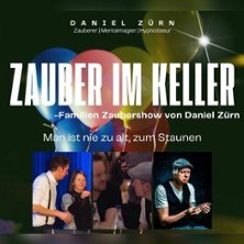 Zauber im Keller - von DanielZ&uuml;rn, &copy; links im Bild