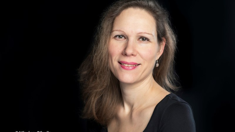 sueddeutsche kammersinfonie bietigheim  & Ursula Schoch, Violine, &copy; Mladen Pikulic