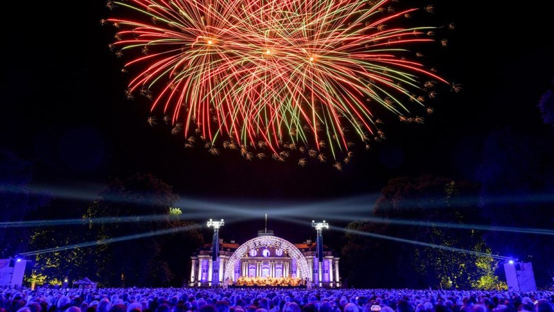 Das Monrepos Open Air vereint Musik und Feuerwerk vor herrlicher Kulisse, © Monrepos Open Air © Oliver Eggle