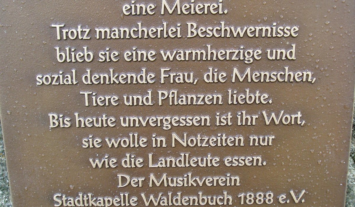 Gedenktafel für Barbara Gonzaga von Mantua am Hasenhof. Sie erinnert an ihre Meierei und das Gräfin-von-Mantua-Fest. Mai 2009., © Natur.Nah. Schönbuch & Heckengäu Gedenktafel für Barbara Gonzaga von Mantua am Hasenhof. Sie erinnert an ihre Meierei und das Gräfin-von-Mantua-Fest. Mai 2009., © Natur.Nah. Schönbuch & Heckengäu