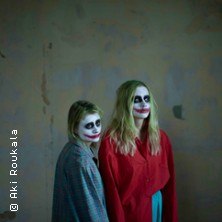 Maustetytöt - Itken jos mua huvittaa Tour 2026, © links im Bild Maustetytöt - Itken jos mua huvittaa Tour 2026, © links im Bild