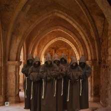 The Gregorian Voices - Gregorianik meets Pop - Zur Weihnachtszeit, © links im Bild