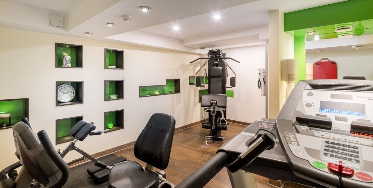 Fitnessraum im Hotel Azenberg Stuttgart  Trainieren1, &copy; TOMAS