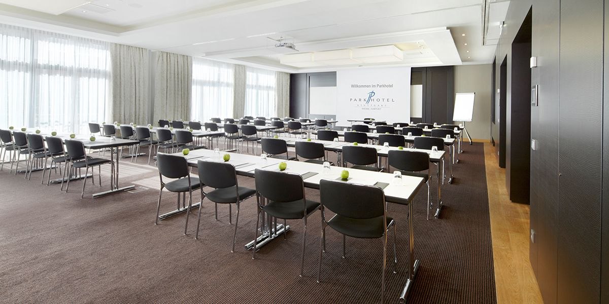 Konferenzraum Turmalin & Topas, © Parkhotel Stuttgart Messe-Airport Konferenzraum Turmalin & Topas, © Parkhotel Stuttgart Messe-Airport