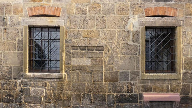 Sandsteinfassade des Bebenhäuser Pfleghofs in der Webergasse, © Denkmalschutz Sandsteinfassade des Bebenhäuser Pfleghofs in der Webergasse, © Denkmalschutz