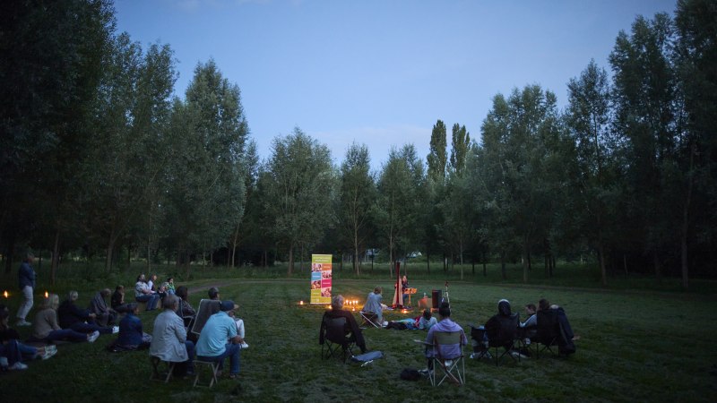 Literatur in der Lichtung, © www.peter-oppenlaender.de