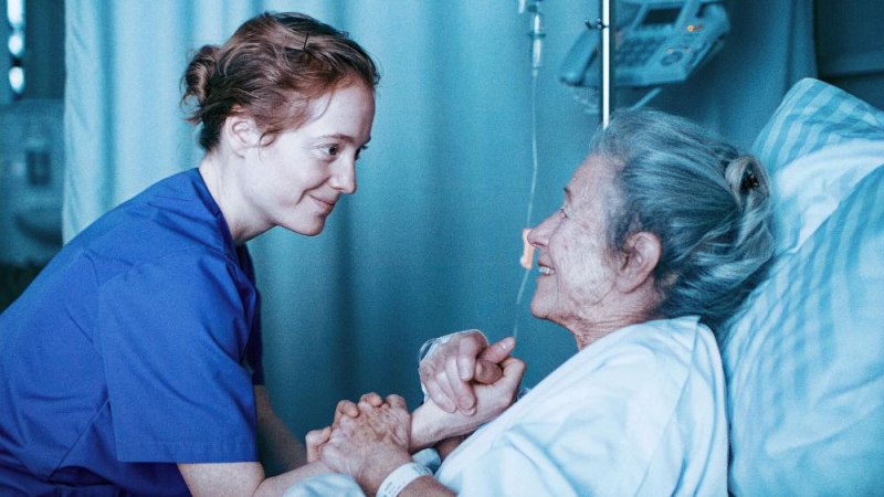 Heldin, &copy; Tobis