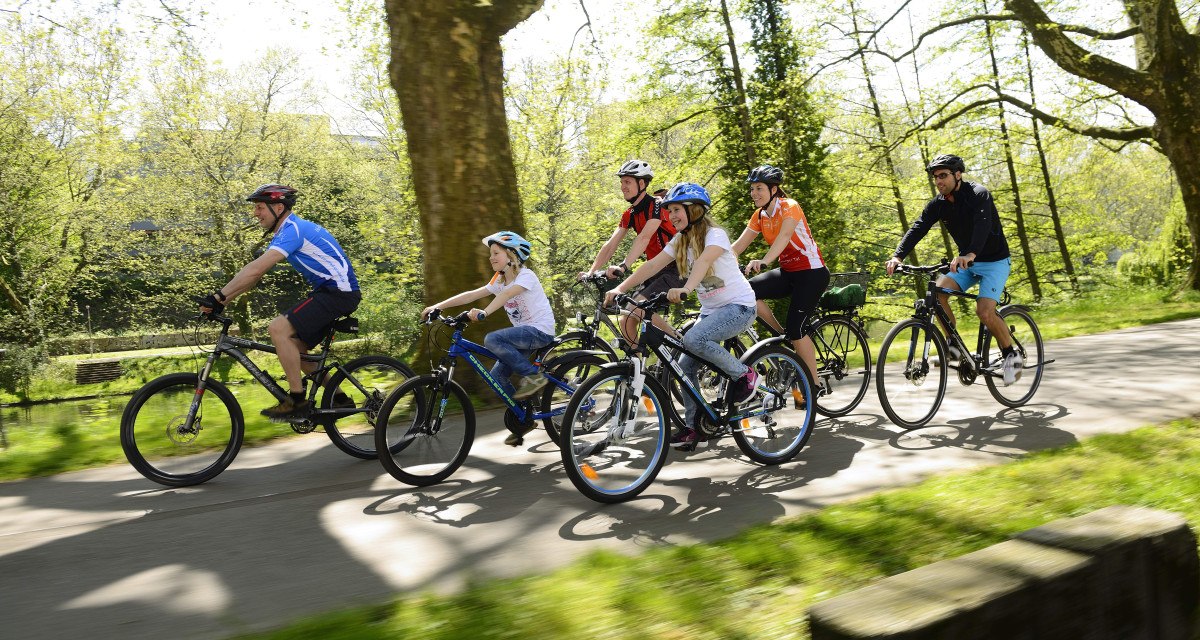 Radfahren mit der Familie, &copy; Touristikgemeinschaft HeilbronnerLand e.V.