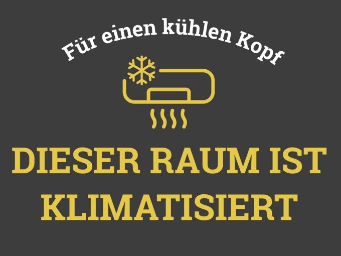 Schild mit gelber Aufschrift 'DIESER RAUM IST KLIMATISIERT' und einem Klimaanlagensymbol auf grauem Hintergrund., &copy; TeamEscape Stuttgart
