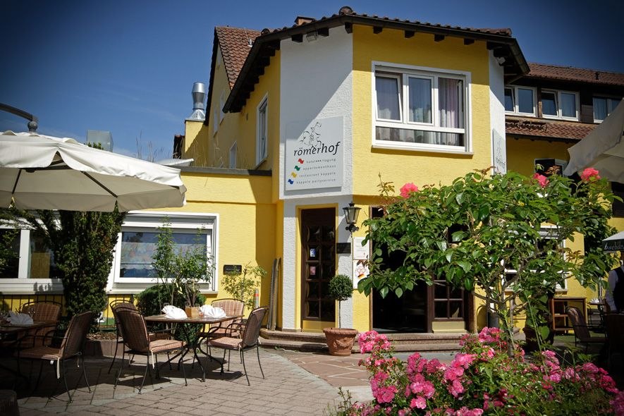 Außenansicht / Front view, © Römerhof Hotelbetriebs GmbH Außenansicht / Front view, © Römerhof Hotelbetriebs GmbH