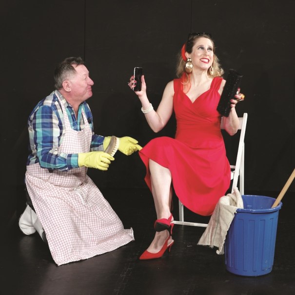 Tournee Theater Stuttgart: &bdquo;Heisenberg - eine zauberhafte Liebeskom&ouml;die&ldquo;, &copy; Jim Zimmermann