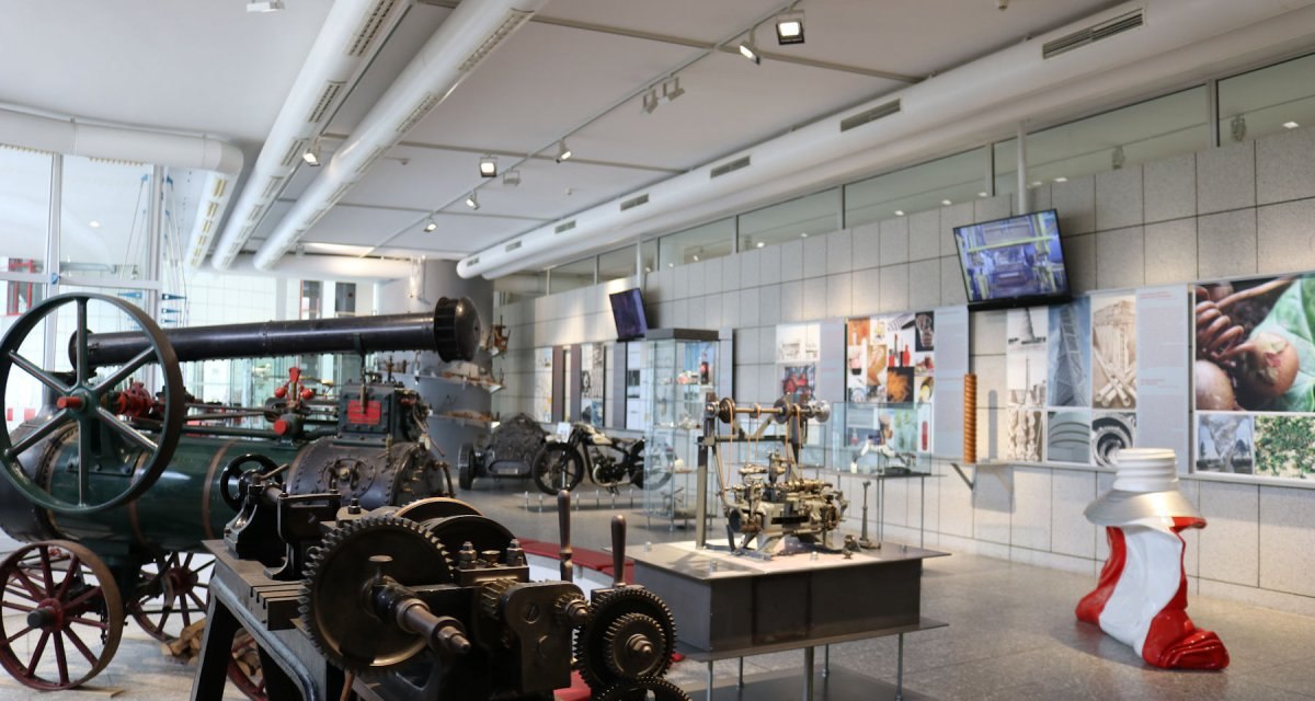 Das Museum zeigt auf, wo überall Schrauben und Gewinde verwendet werden. Erstaunlich., © Touristikgemeinschaft Hohenlohe e. V. | Marion Schlund Das Museum zeigt auf, wo überall Schrauben und Gewinde verwendet werden. Erstaunlich., © Touristikgemeinschaft Hohenlohe e. V. | Marion Schlund