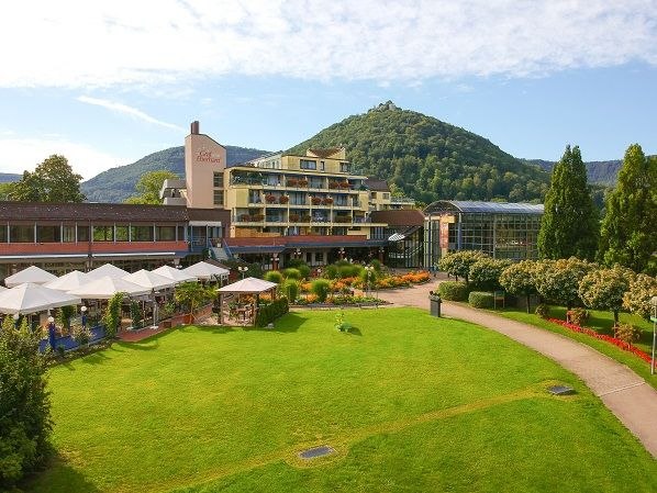 Hotel Graf Eberhard Ansicht Parkseite, &copy; &copy;hotel-graf-eberhard.de