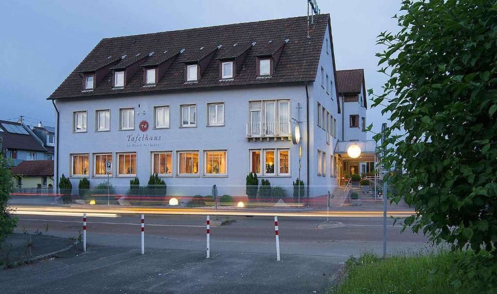 Hotel Außenansicht, © Nödinger Gastro GmbH