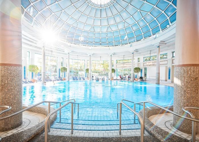 Lange Therme Nacht in der Mineraltherme B&ouml;blingen, &copy; Mineraltherme B&ouml;blingen