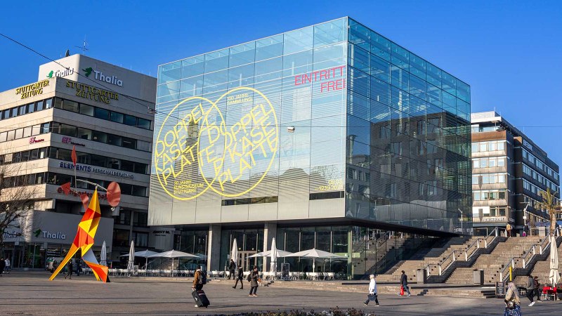Kunstmuseum Stuttgart – Glaskubus am Schlossplatz, © Stuttgart-Marketing GmbH, Sarah Schmid Kunstmuseum Stuttgart – Glaskubus am Schlossplatz, © Stuttgart-Marketing GmbH, Sarah Schmid