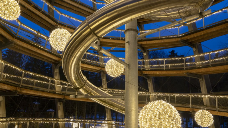 Lichterzauber am Baumwipfelpfad, &copy; Erlebnis Akademie AG