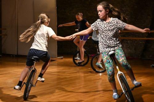 Sommerferienworkshop:  Abenteuer Manege!, &copy; Kunstschule Labyrinth