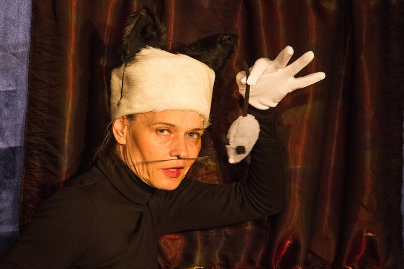 Das h&auml;ssliche Entlein, &copy; Galli Theater Backnang